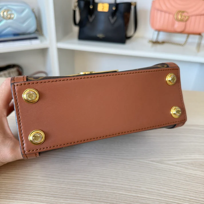 Louis Vuitton Reverse Monogram Dauphine Capitale - Image 6