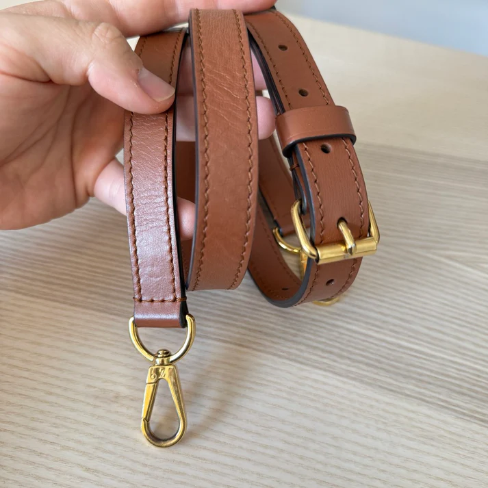 Louis Vuitton Reverse Monogram Dauphine Capitale - Image 11