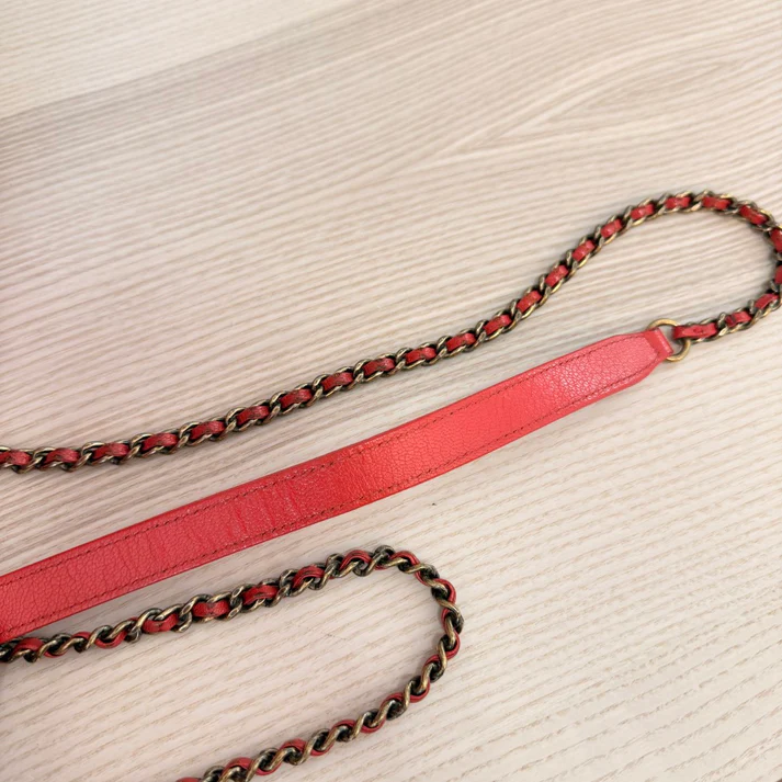 Chanel Red Quilted Lambskin Diagonal Camera Bag Medium - Image 14